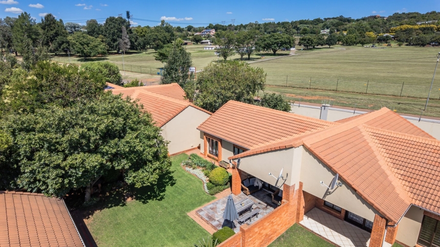 3 Bedroom Property for Sale in Rietvlei Heights Country Estate Gauteng