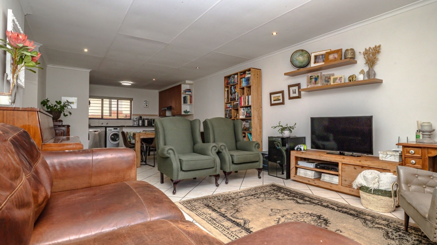 3 Bedroom Property for Sale in Rietvlei Heights Country Estate Gauteng