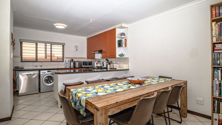 3 Bedroom Property for Sale in Rietvlei Heights Country Estate Gauteng