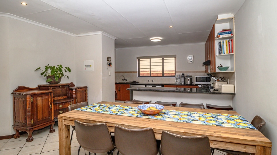 3 Bedroom Property for Sale in Rietvlei Heights Country Estate Gauteng