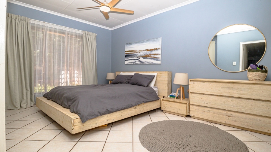 3 Bedroom Property for Sale in Rietvlei Heights Country Estate Gauteng