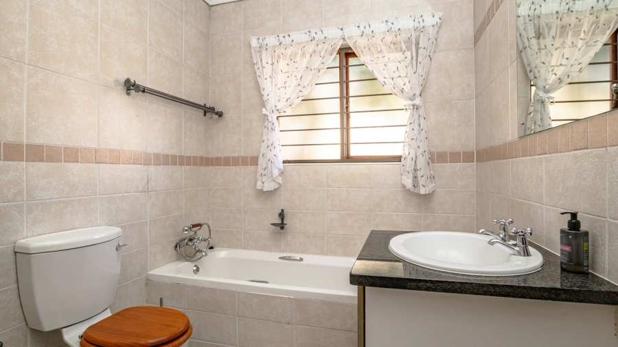 3 Bedroom Property for Sale in Rietvlei Heights Country Estate Gauteng