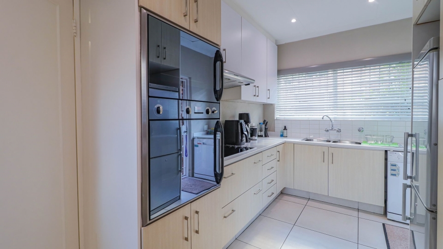 2 Bedroom Property for Sale in Sandown Gauteng