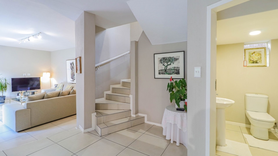 2 Bedroom Property for Sale in Sandown Gauteng