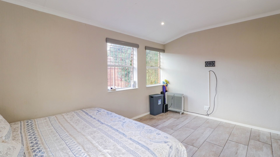 2 Bedroom Property for Sale in Sandown Gauteng