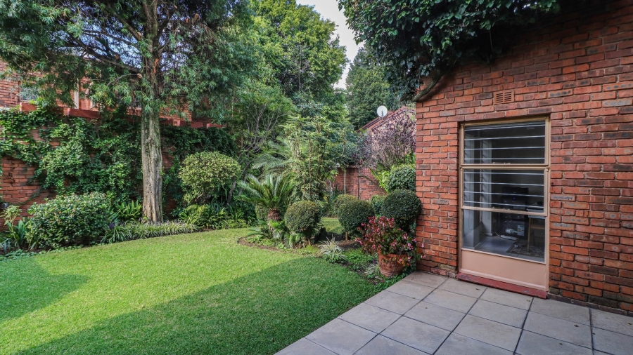 2 Bedroom Property for Sale in Sandown Gauteng
