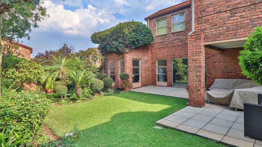 2 Bedroom Property for Sale in Sandown Gauteng