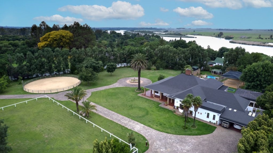 4 Bedroom Property for Sale in Vaalview Gauteng