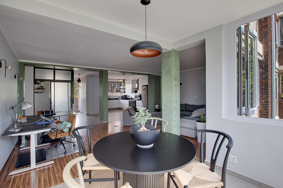 2 Bedroom Property for Sale in Rosebank Gauteng