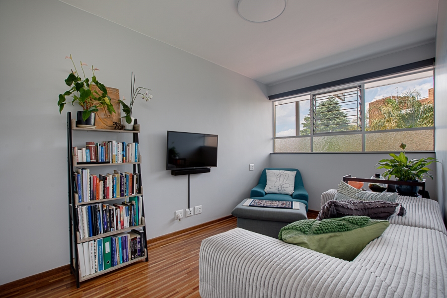 2 Bedroom Property for Sale in Rosebank Gauteng