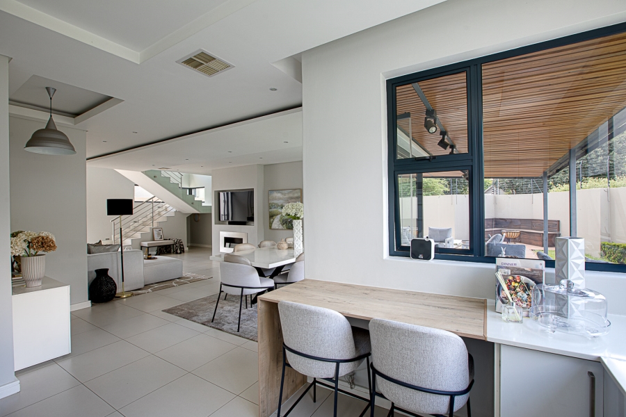 4 Bedroom Property for Sale in Morningside Gauteng