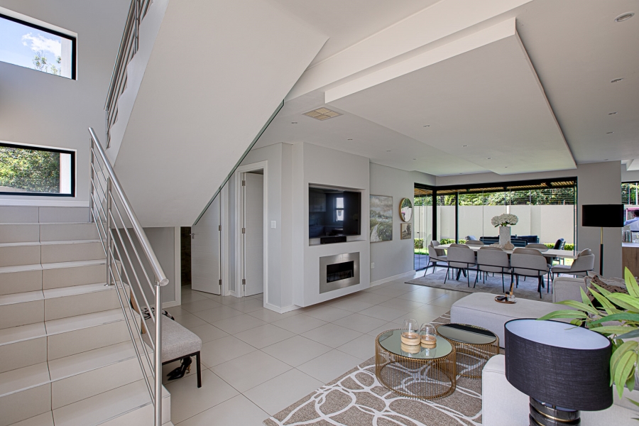 4 Bedroom Property for Sale in Morningside Gauteng