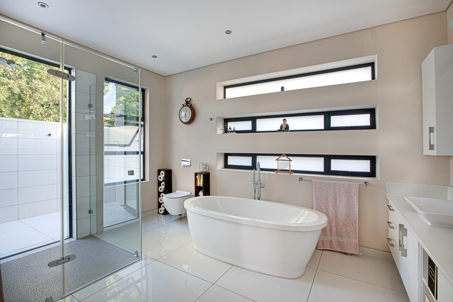 4 Bedroom Property for Sale in Bryanston Gauteng