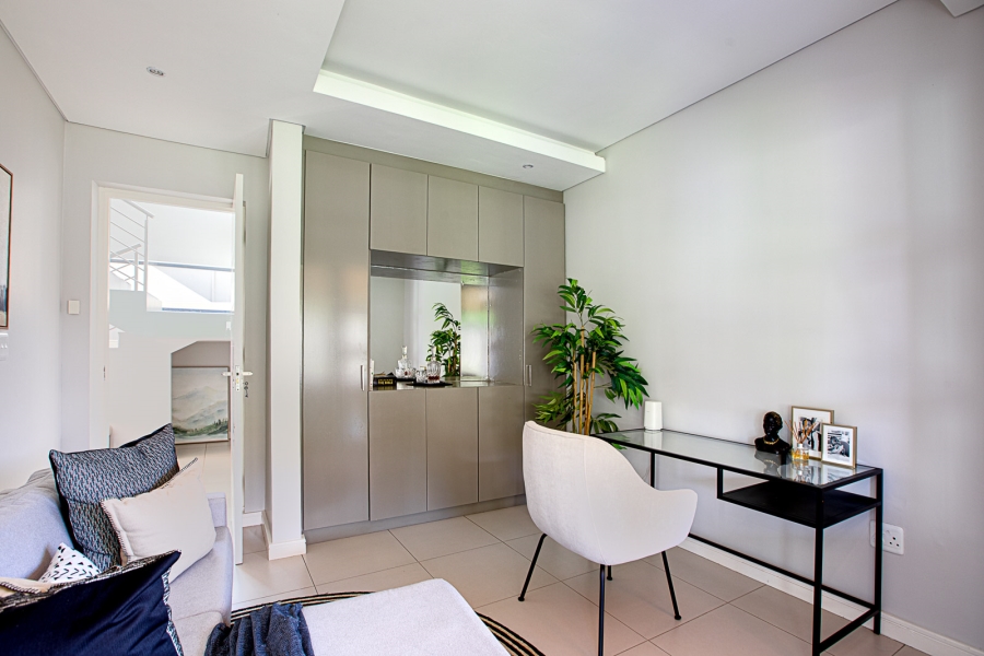 To Let 4 Bedroom Property for Rent in Morningside Gauteng