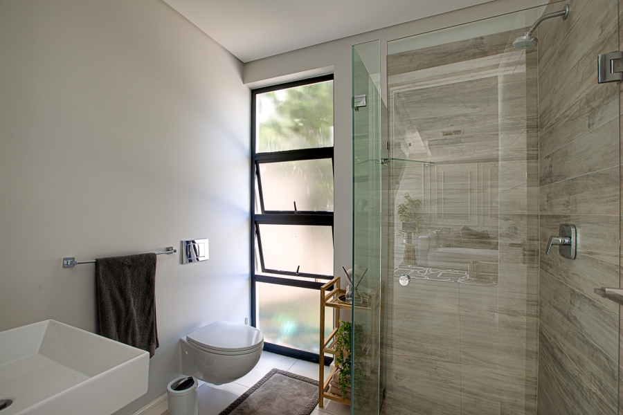 To Let 4 Bedroom Property for Rent in Morningside Gauteng