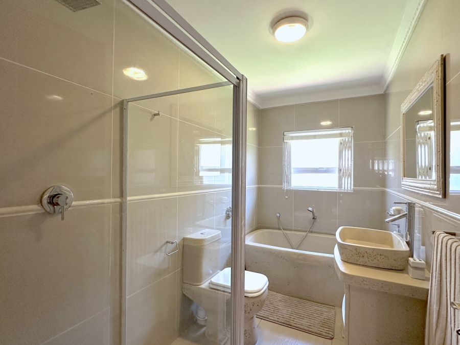 3 Bedroom Property for Sale in Shores of Loch Vaal Gauteng