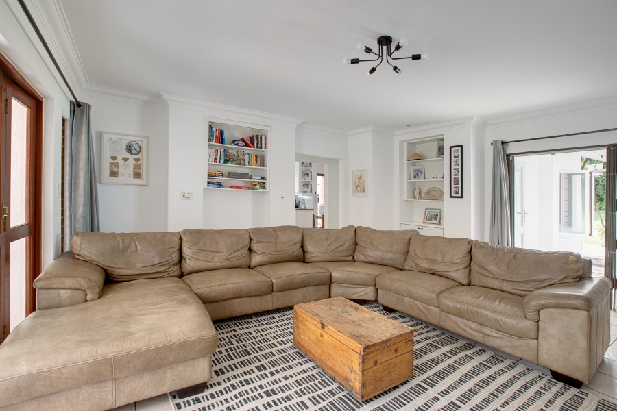 To Let 3 Bedroom Property for Rent in River Club Gauteng