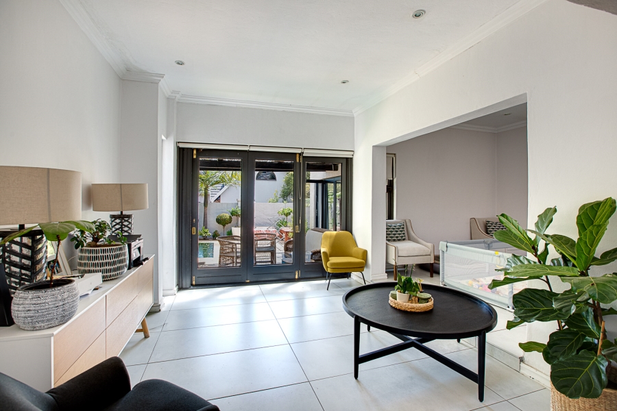 To Let 3 Bedroom Property for Rent in Maroeladal Gauteng