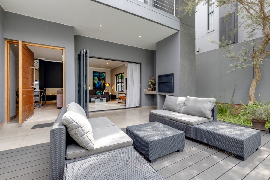 To Let 4 Bedroom Property for Rent in Bryanston Gauteng