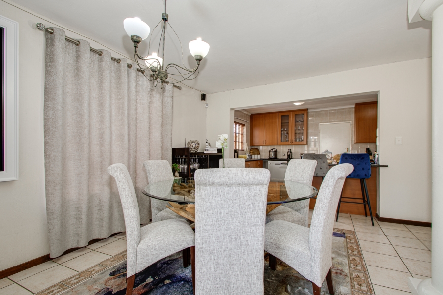 3 Bedroom Property for Sale in Halfway Gardens Gauteng