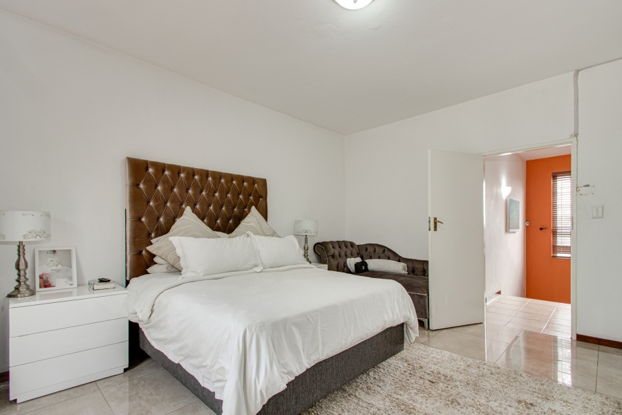 3 Bedroom Property for Sale in Halfway Gardens Gauteng