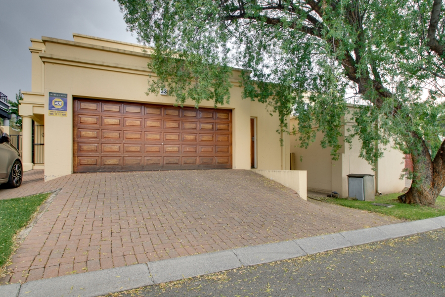 3 Bedroom Property for Sale in Halfway Gardens Gauteng