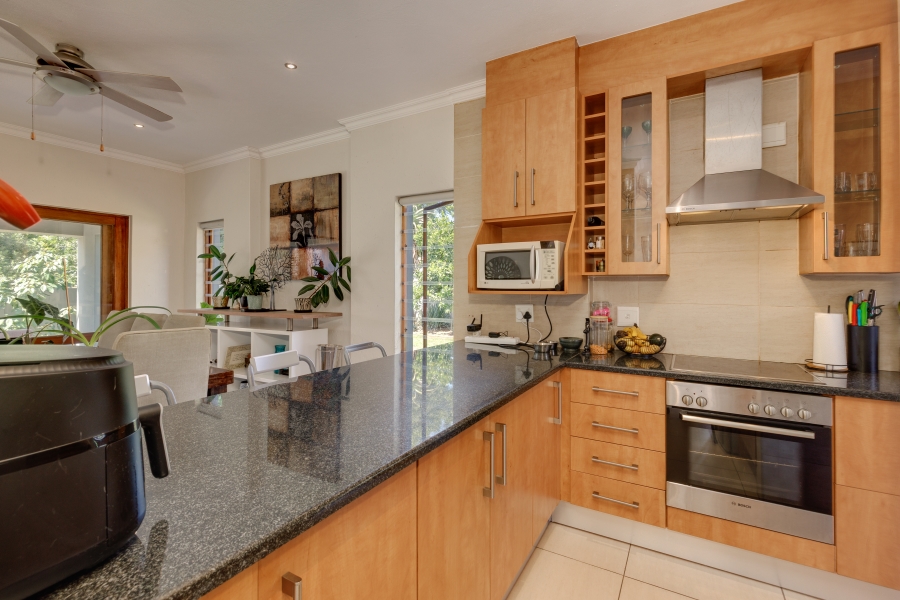 4 Bedroom Property for Sale in Broadacres Gauteng