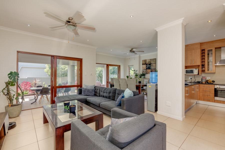 4 Bedroom Property for Sale in Broadacres Gauteng