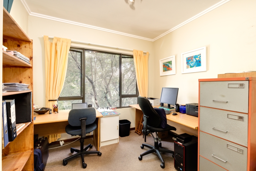 2 Bedroom Property for Sale in Fourways Gauteng