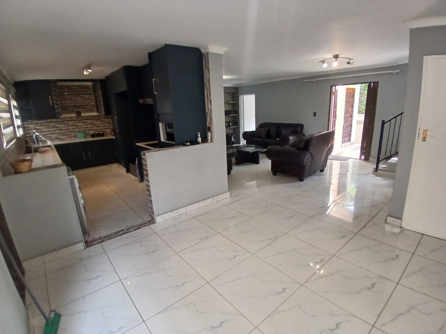 To Let 5 Bedroom Property for Rent in Witkoppen Gauteng