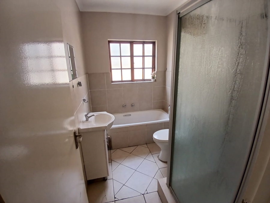 To Let 5 Bedroom Property for Rent in Witkoppen Gauteng