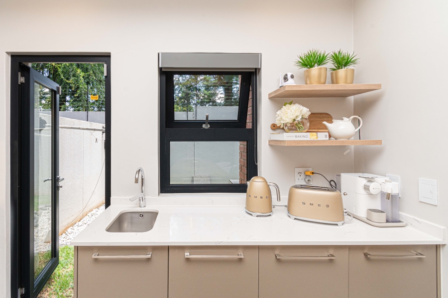 3 Bedroom Property for Sale in Bryanston Gauteng