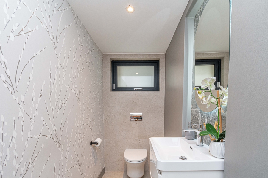 3 Bedroom Property for Sale in Bryanston Gauteng