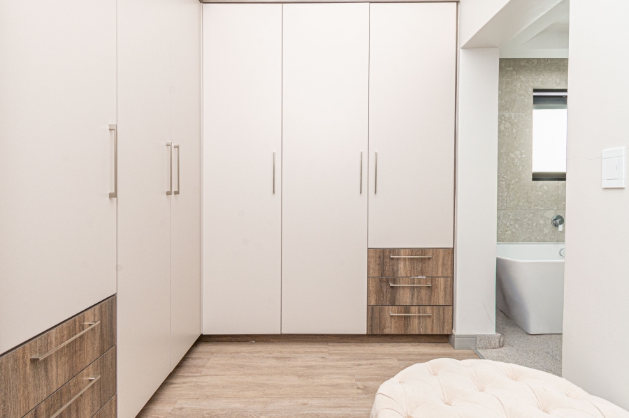 3 Bedroom Property for Sale in Bryanston Gauteng