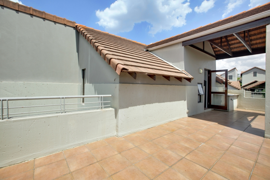 2 Bedroom Property for Sale in Fourways Gauteng