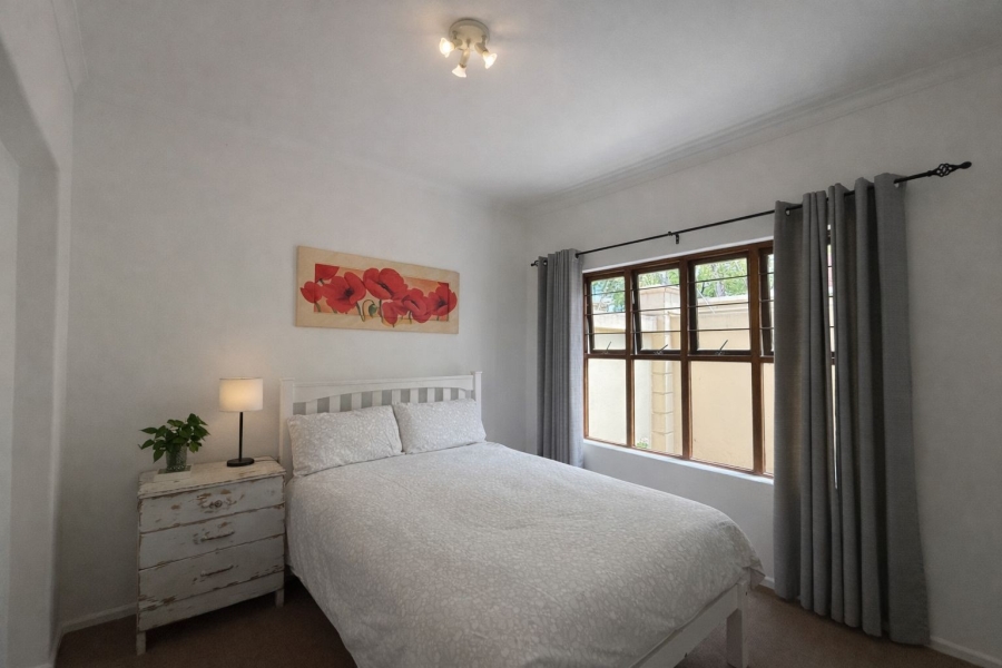 To Let 2 Bedroom Property for Rent in Bryanston Gauteng