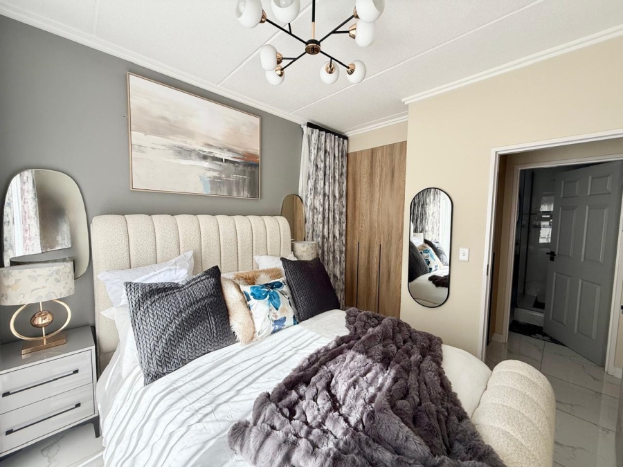 To Let 1 Bedroom Property for Rent in Bryanston Gauteng