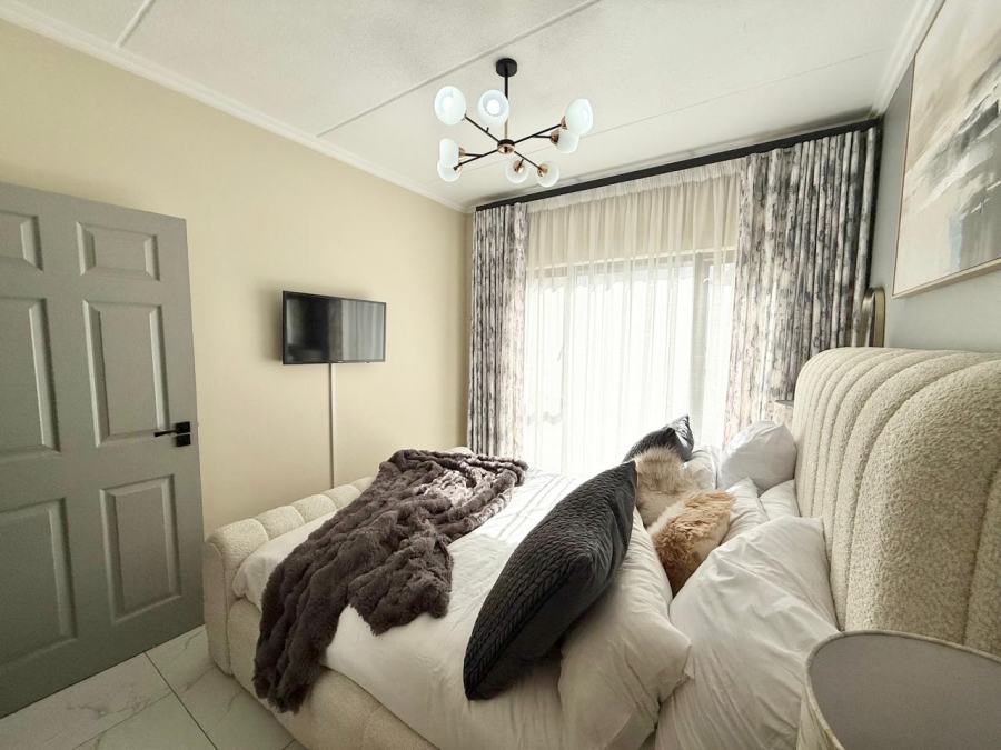 To Let 1 Bedroom Property for Rent in Bryanston Gauteng