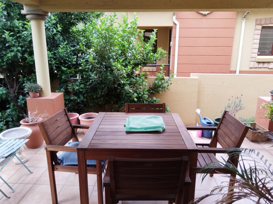 To Let 3 Bedroom Property for Rent in Douglasdale Gauteng