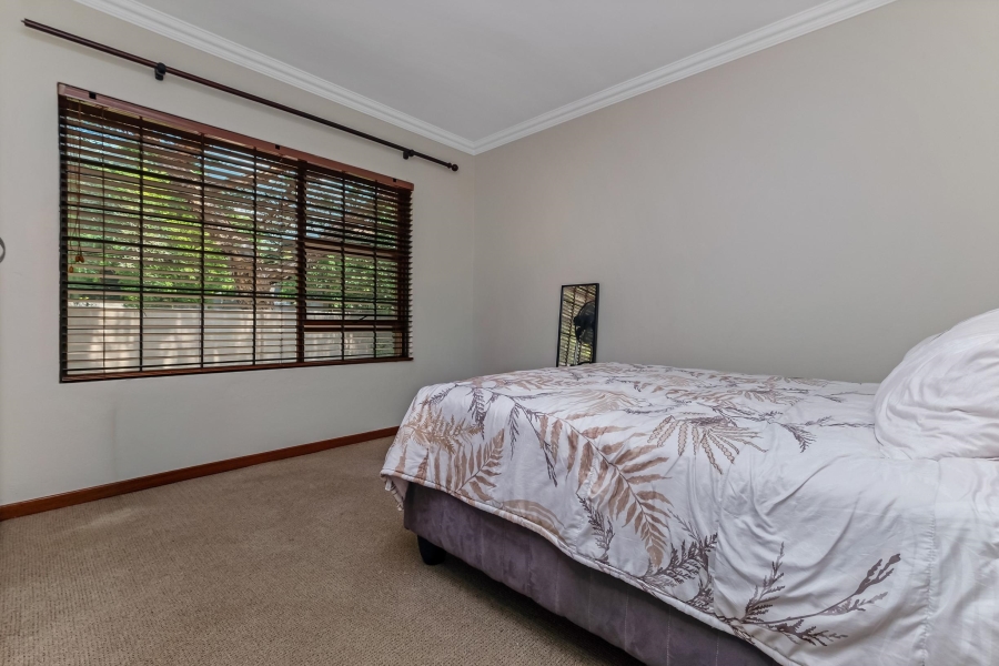 To Let 3 Bedroom Property for Rent in Maroeladal Gauteng