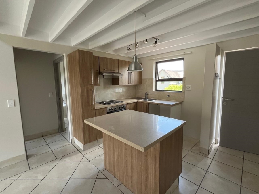 To Let 1 Bedroom Property for Rent in Pineslopes Gauteng