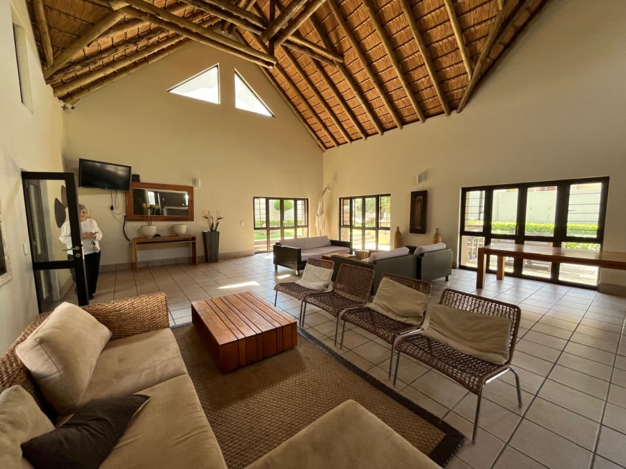 To Let 1 Bedroom Property for Rent in Pineslopes Gauteng