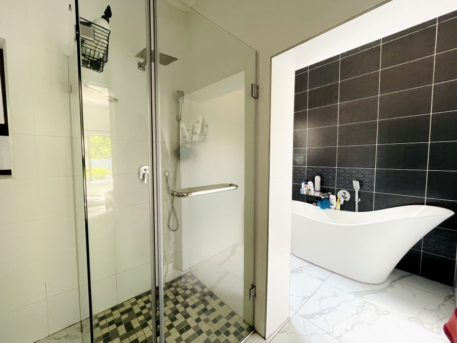 To Let 3 Bedroom Property for Rent in Fourways Gauteng