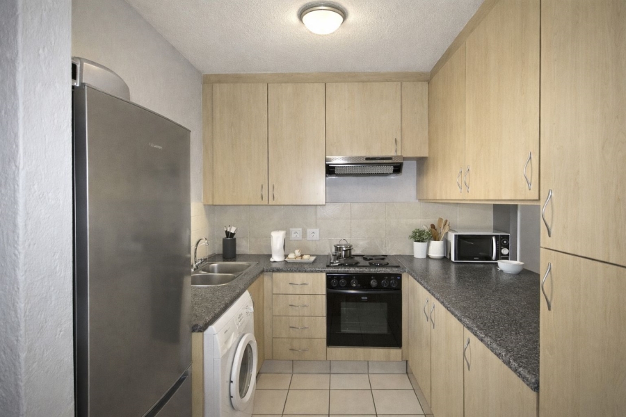 To Let 1 Bedroom Property for Rent in Sunninghill Gauteng