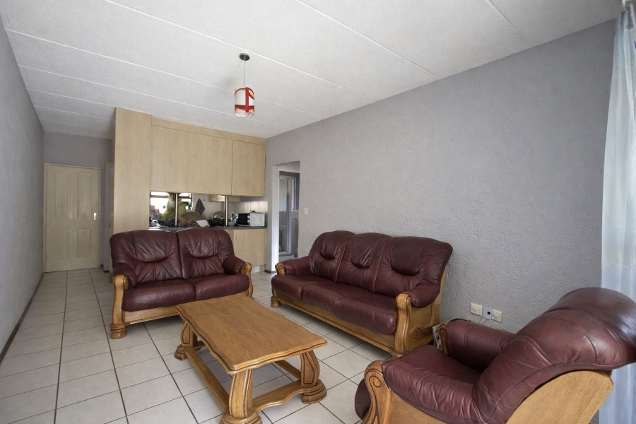 To Let 1 Bedroom Property for Rent in Sunninghill Gauteng