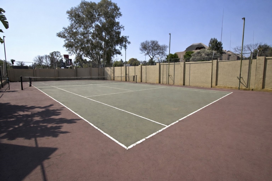 To Let 1 Bedroom Property for Rent in Sunninghill Gauteng