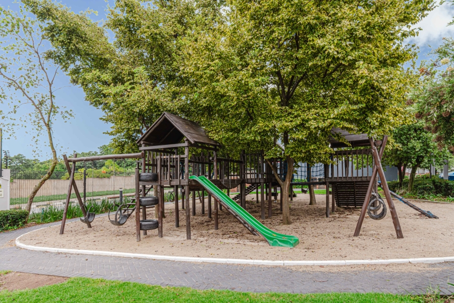 2 Bedroom Property for Sale in Chartwell Gauteng