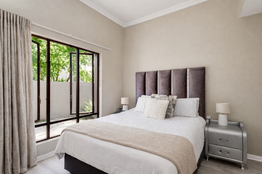 To Let 2 Bedroom Property for Rent in Broadacres Gauteng