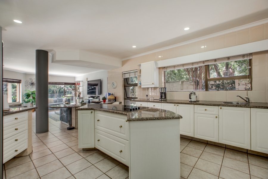 4 Bedroom Property for Sale in Bryanston Gauteng