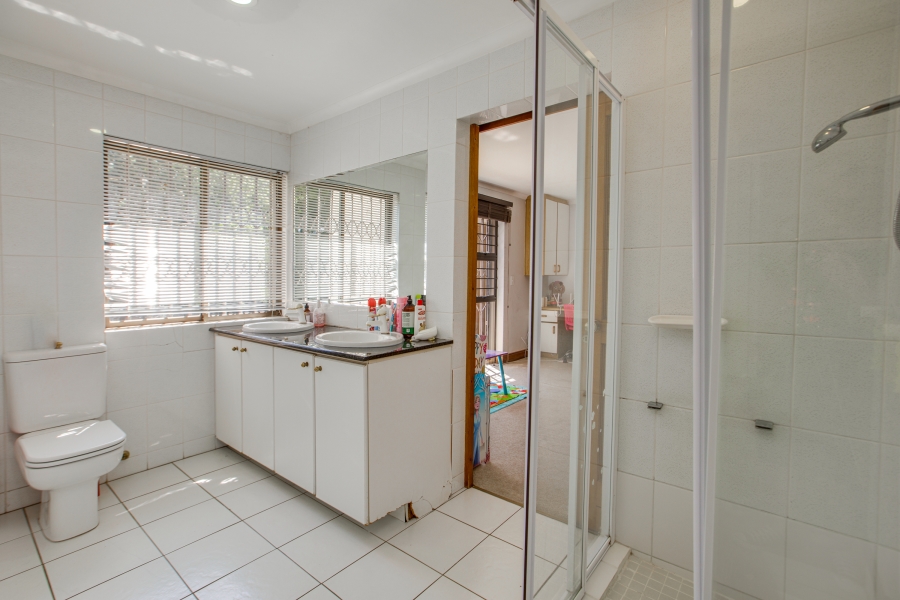 4 Bedroom Property for Sale in Bryanston Gauteng